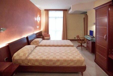 Albergo Ristorante San Marco كارماجنولا المظهر الخارجي الصورة