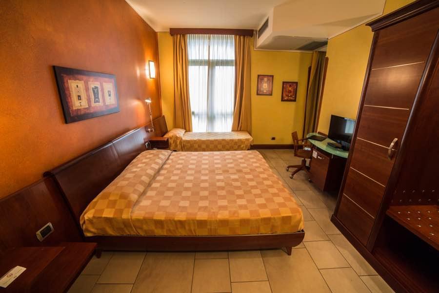 Albergo Ristorante San Marco كارماجنولا الغرفة الصورة